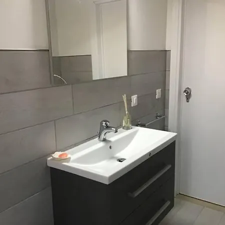 Appartement Cute 100 Mt From The Beach! *