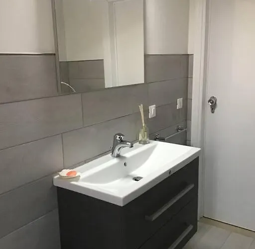 Lägenhet Cute 100 Mt From The Beach! *