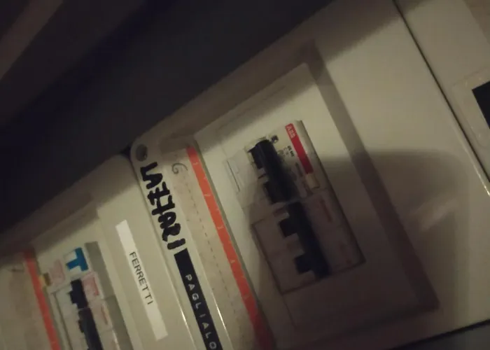 דירה Cute 100 Mt From The Beach! לידו אדריאנו