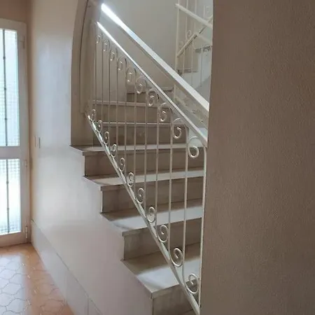 Cute 100 Mt From The Beach! Apartment