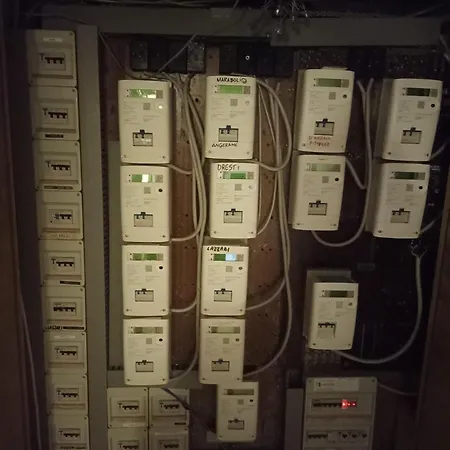 Cute 100 Mt From The Beach! *